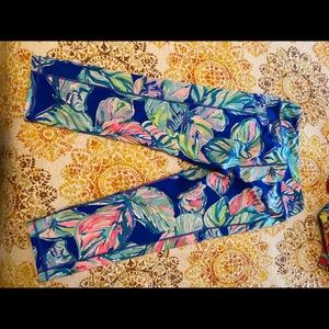Lilly Pulitzer leggings size large
